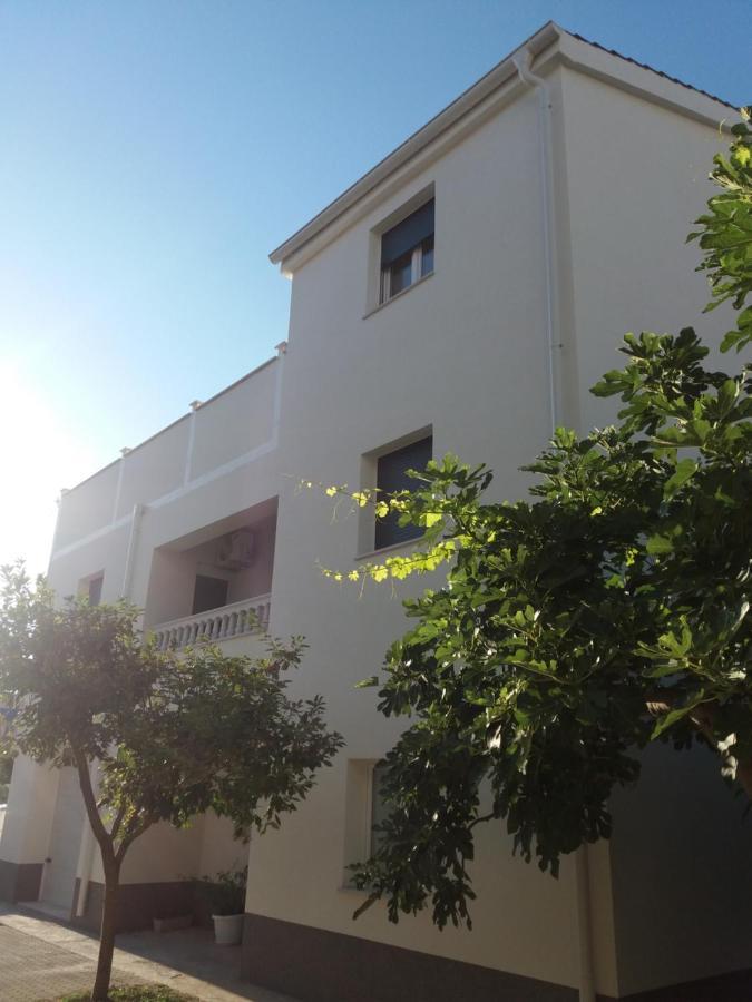 Apartment In Near The Sea, River & Mountain Between Omis & Split Podstrana