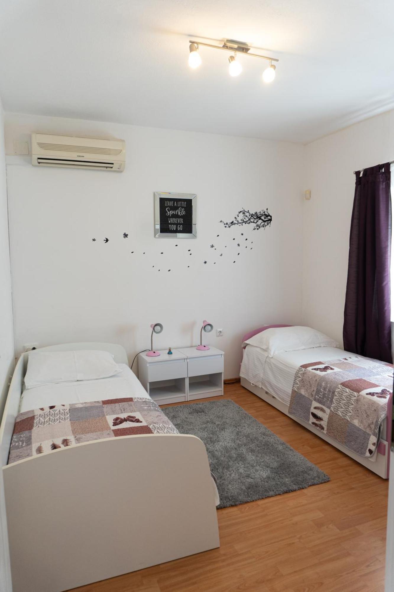 Apartment In Near The Sea, River & Mountain Between Omis & Split Podstrana